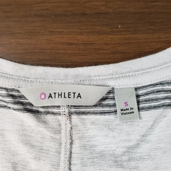 Athleta Stripe Breezy Tee Color Block Scoop Neck Half Sleeve Gray Charcoal Small - Picture 3 of 5